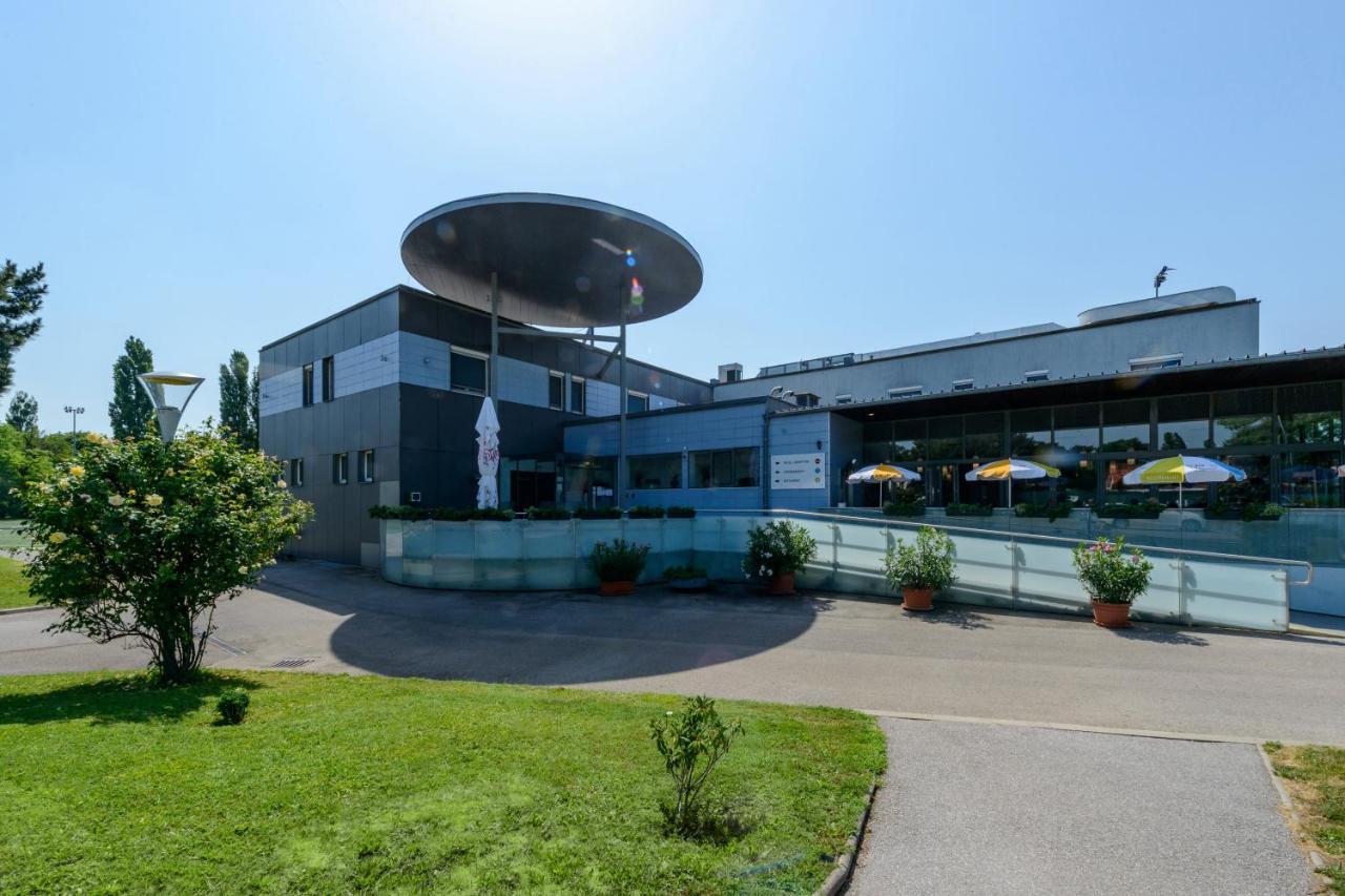 Kultur- und Sportvereinigung der Wiener Gemeindebediensteten Exterior foto